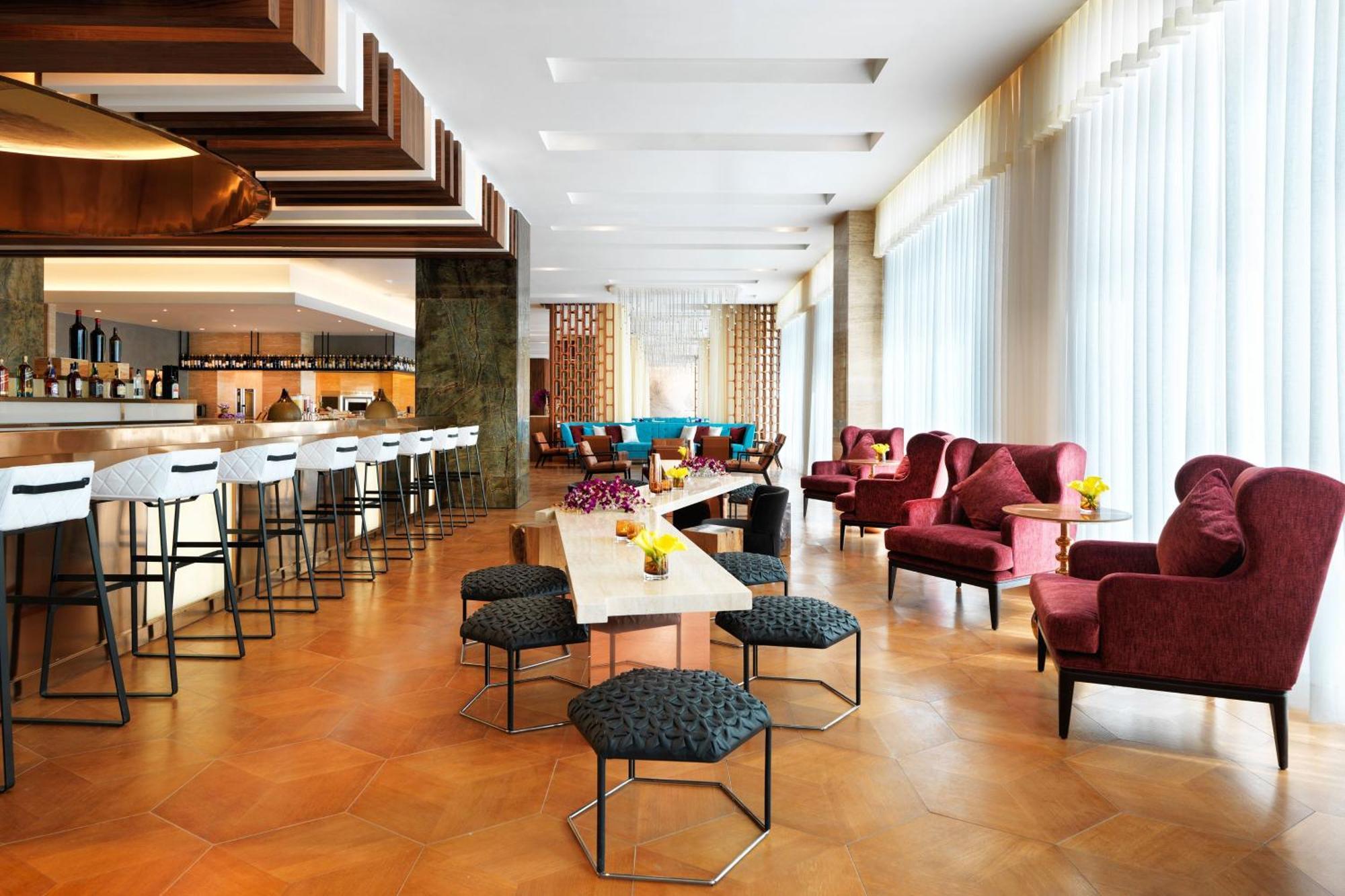 Sheraton Baku Intourist Εξωτερικό φωτογραφία The Bar